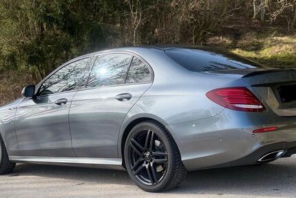 Mercedes-Benz E 300 146.425 km 29.450 &euro; Geisingen 78187