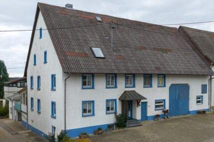 Haus Hüfingen Fürstenberg - 6 Zimmer, 262 m&sup2;, 349.900&euro; | Angebot:25671057