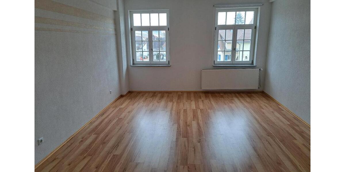 Etagenwohnung Blumberg - 3 Zimmer, 70 m&sup2;, 1.100&euro; | Angebot:25171958