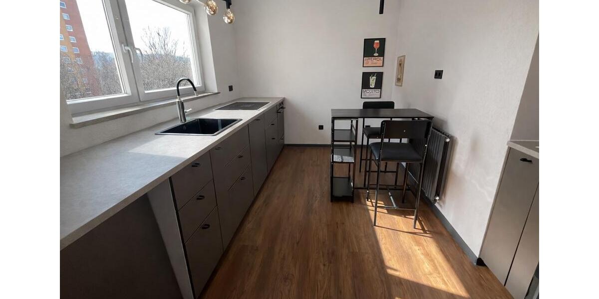 Einfamilienhaus Trossingen - 2.5 Zimmer, 80 m&sup2;, 1.150&euro; | Angebot:25860237