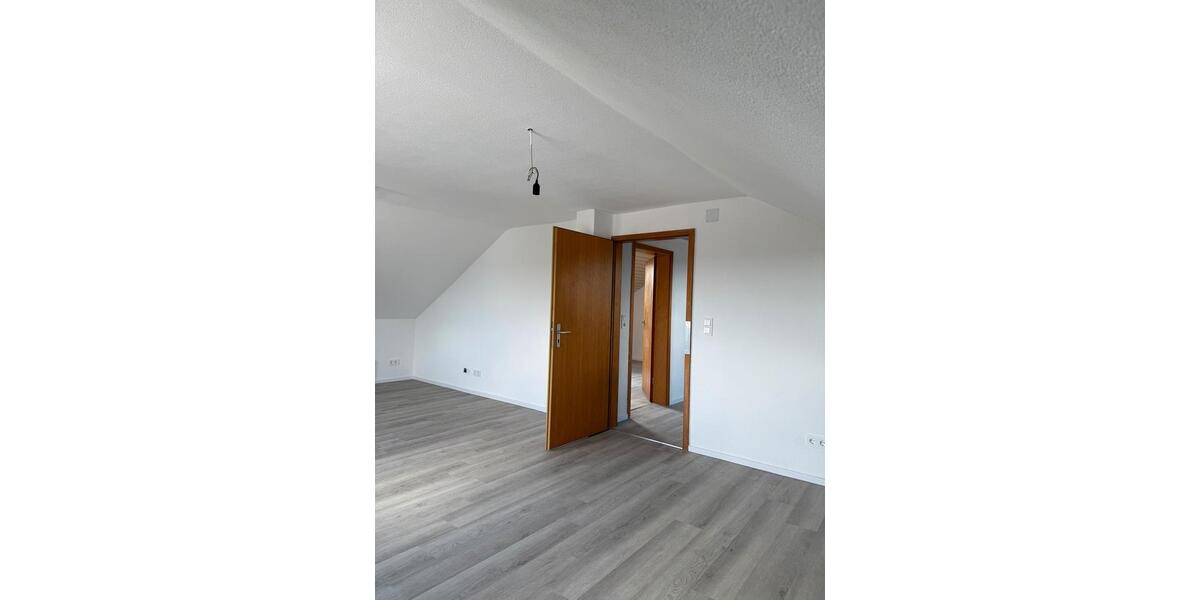 Etagenwohnung Villingendorf - 3 Zimmer, 85 m&sup2;, 750&euro; | Angebot:24831890