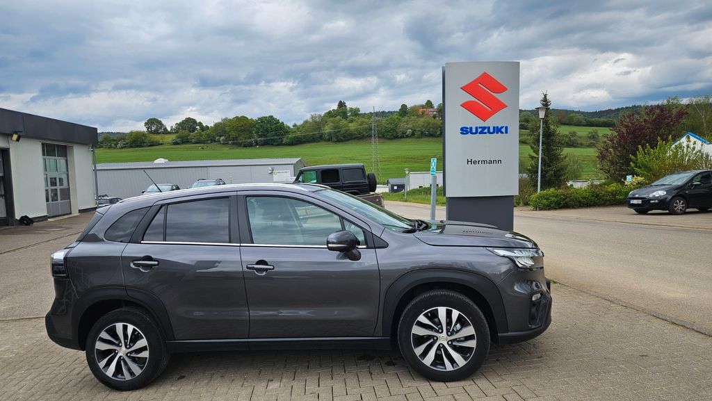 Suzuki (SX4) S-Cross 3.000 km 35.540 &euro; Seitingen-Oberflacht 78606