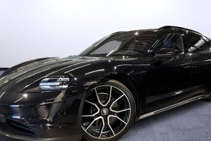 Porsche Taycan 39.300 km 74.390 &euro; Villingen-Schwenningen 78048
