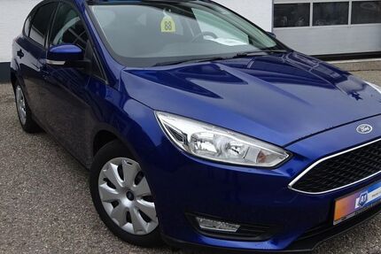 Ford Focus 73.958 km 8.990 &euro; Villingen-Schwenningen 78052