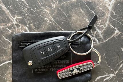 Ford Focus 92.000 km 5.490 &euro; Villingen-Schwenningen 78054