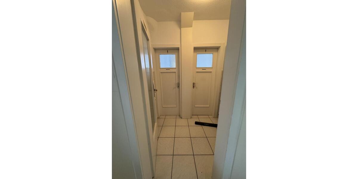 Gewerbeobjekt Villingen-Schwenningen Schwenningen - 1.350&euro; | Angebot:25908394