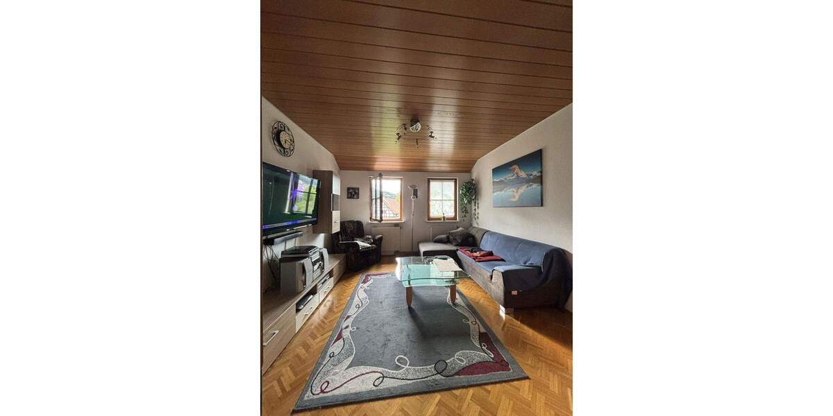 Mehrfamilienhaus, Wohnhaus Reichenbach am Heuberg - 7 Zimmer, 170 m&sup2;, 175.000&euro; | Angebot:25866992