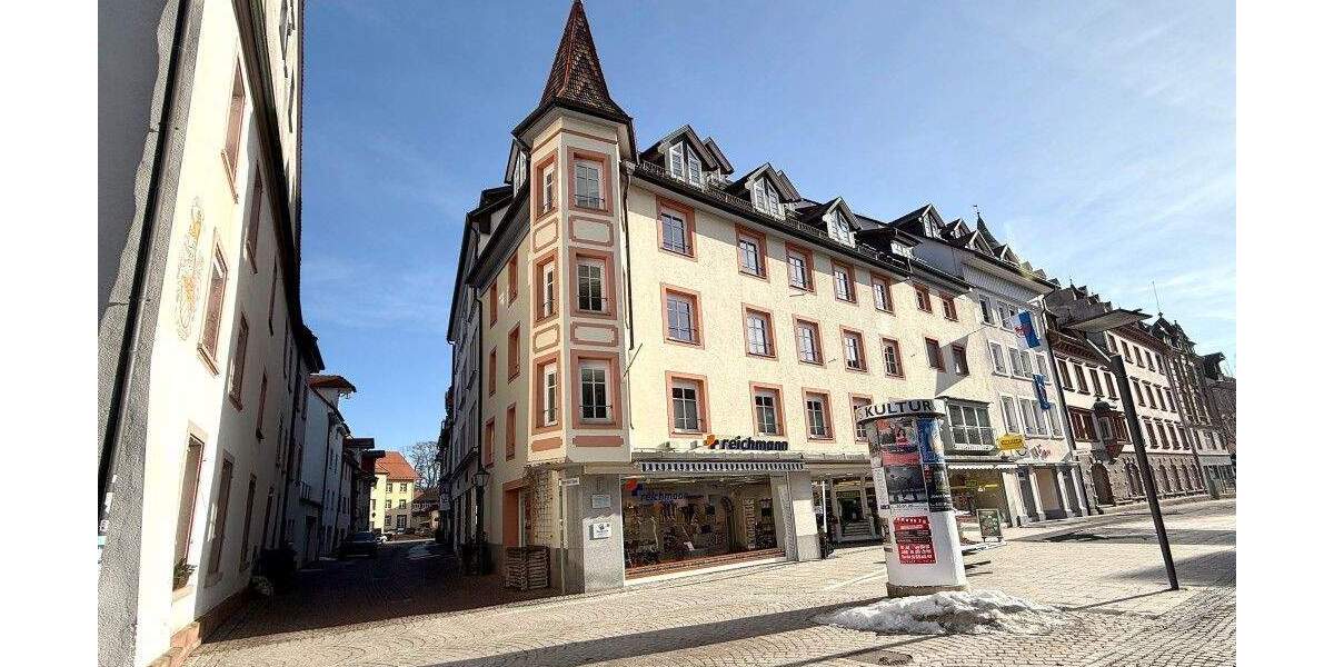 Etagenwohnung Villingen-Schwenningen Villingen - 3 Zimmer, 184 m&sup2;, 498.000&euro; | Angebot:25801906