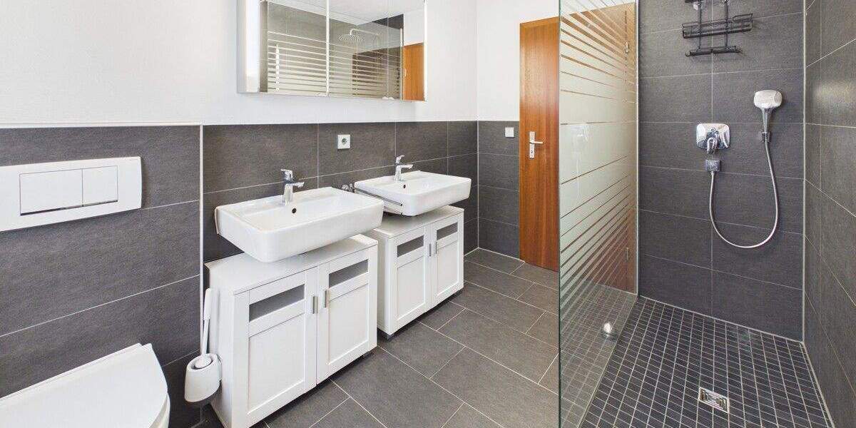 Etagenwohnung Villingen-Schwenningen Schwenningen - 4 Zimmer, 85 m&sup2;, 239.000&euro; | Angebot:25683388