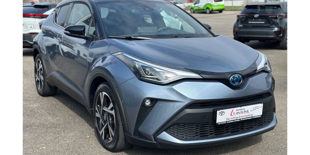 Toyota C-HR 40.000 km 23.490 &euro; Villingen-Schwenningen 78056