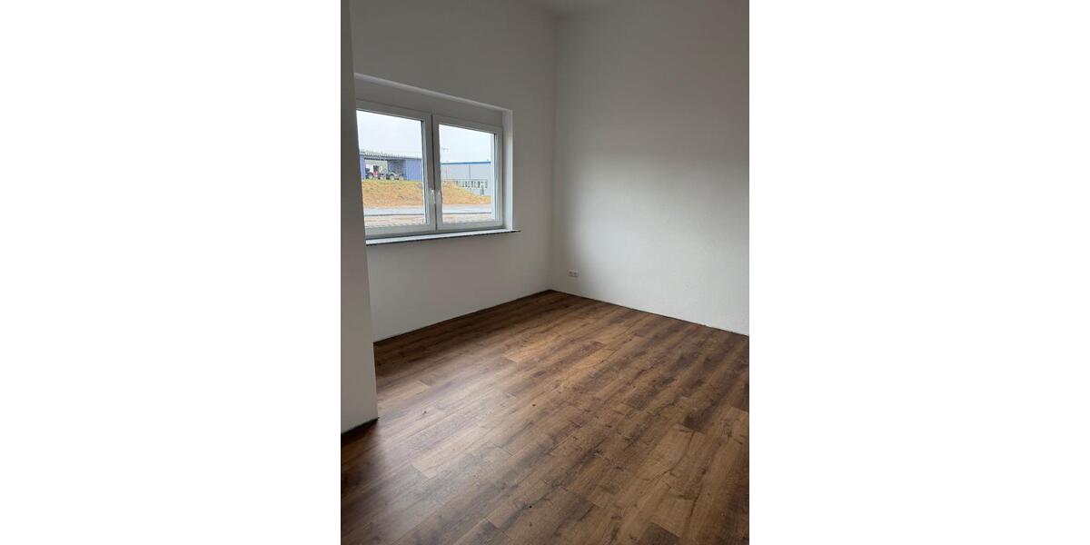 Dachgeschoßwohnung Niedereschach - 3 Zimmer, 90 m&sup2;, 950&euro; | Angebot:25551115