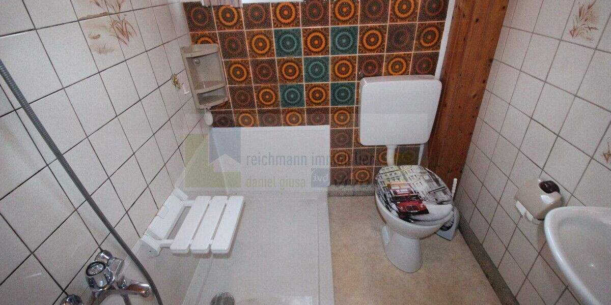 Mehrfamilienhaus, Wohnhaus Donaueschingen - 7 Zimmer, 111 m&sup2;, 239.000&euro; | Angebot:25821284