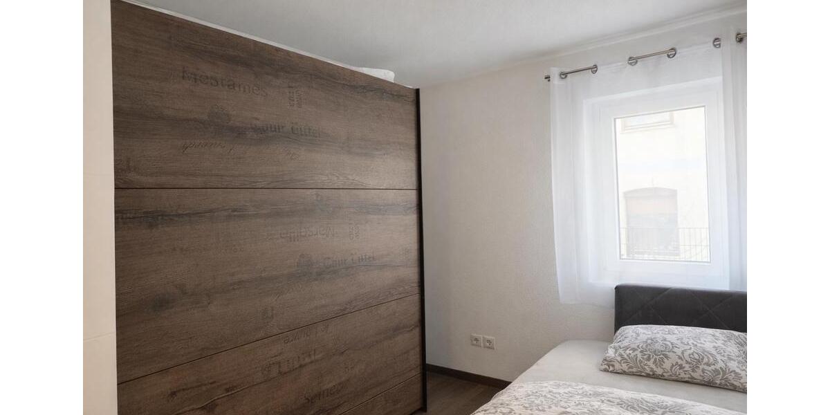 Erdgeschoßwohnung Trossingen - 4.5 Zimmer, 99 m&sup2;, 460.000&euro; | Angebot:26305463