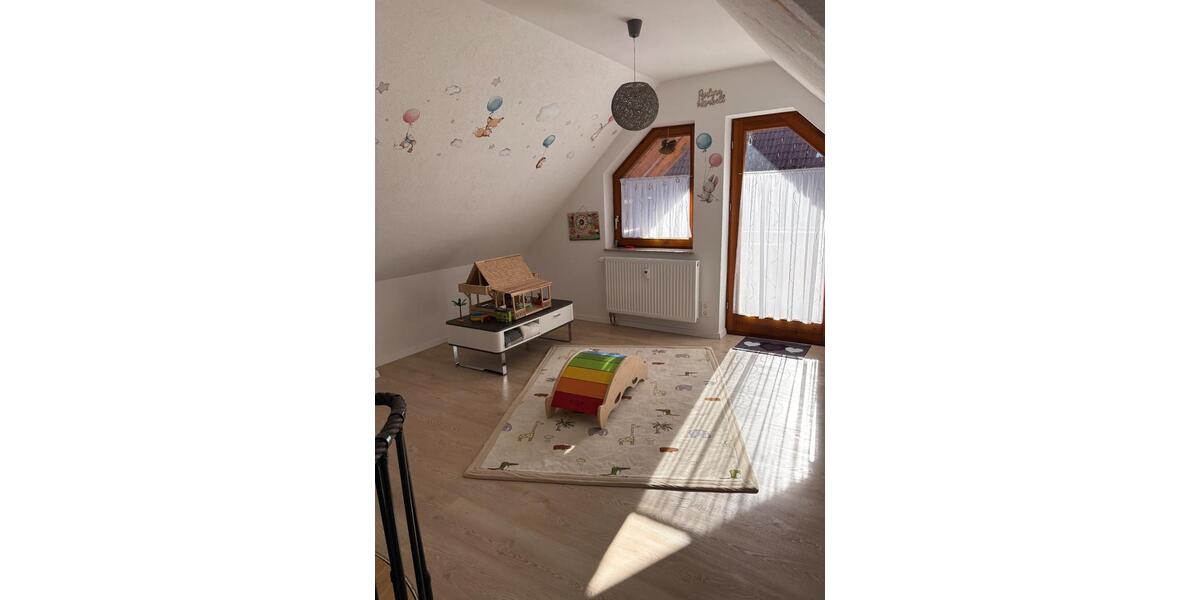 Maisonettenwohnung Villingen-Schwenningen Schwenningen - 4.5 Zimmer, 118 m&sup2;, 265.000&euro; | Angebot:25239346