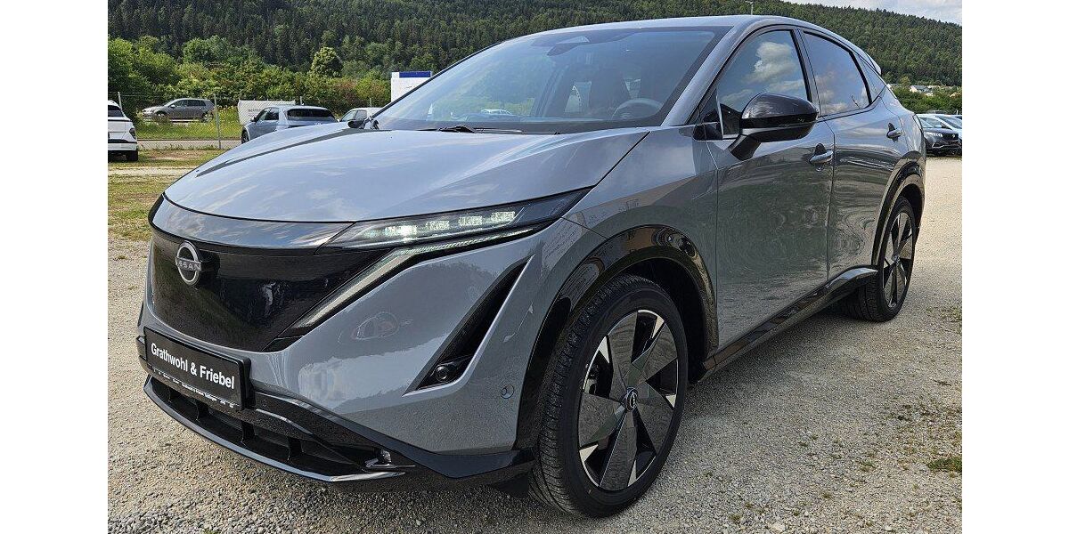 Nissan Ariya 13.878 km 42.990 &euro; Tuttlingen 78532