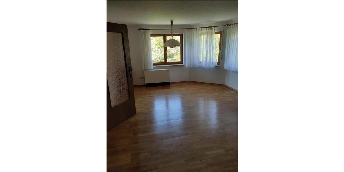 Einfamilienhaus Aldingen - 6 Zimmer, 142 m&sup2;, 239.000&euro; | Angebot:26876430