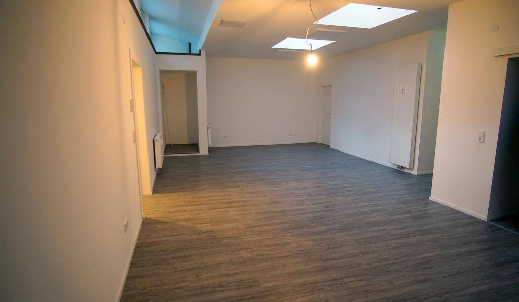 Gewerbeobjekt Villingen-Schwenningen Villingen - 3 Zimmer, 140 m&sup2;, 1.400&euro; | Angebot:25701111