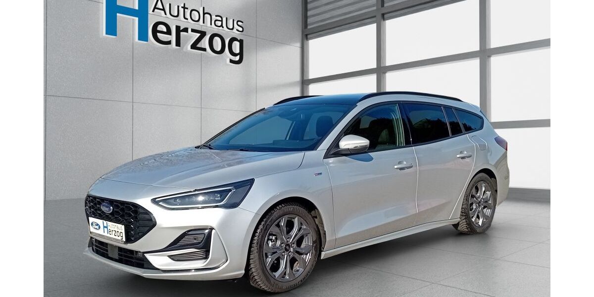 Ford Focus 15.600 km 24.490 &euro; Schramberg 78713