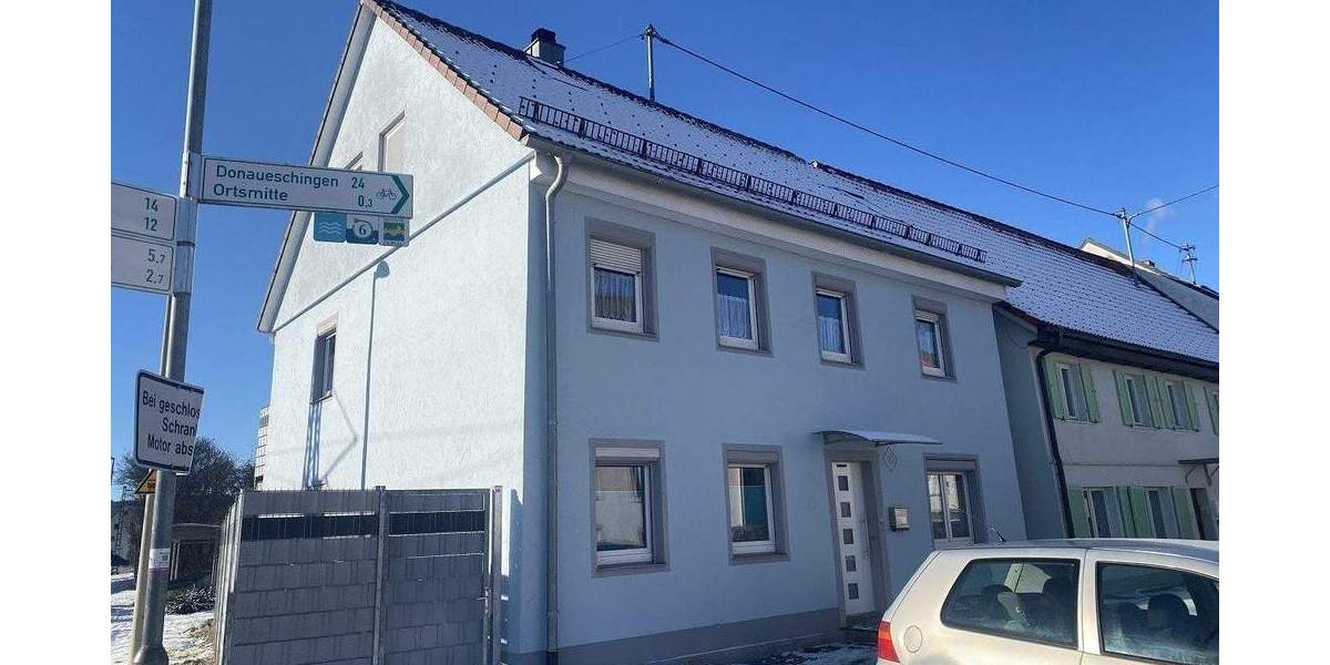 Mehrfamilienhaus, Wohnhaus Immendingen - 7 Zimmer, 175 m&sup2;, 290.000&euro; | Angebot:25735388