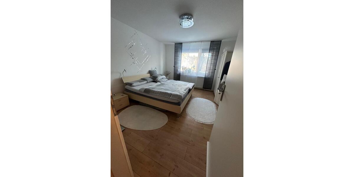 Etagenwohnung Sankt Georgen im Schwarzwald - 3.5 Zimmer, 87 m&sup2;, 225.000&euro; | Angebot:26693402