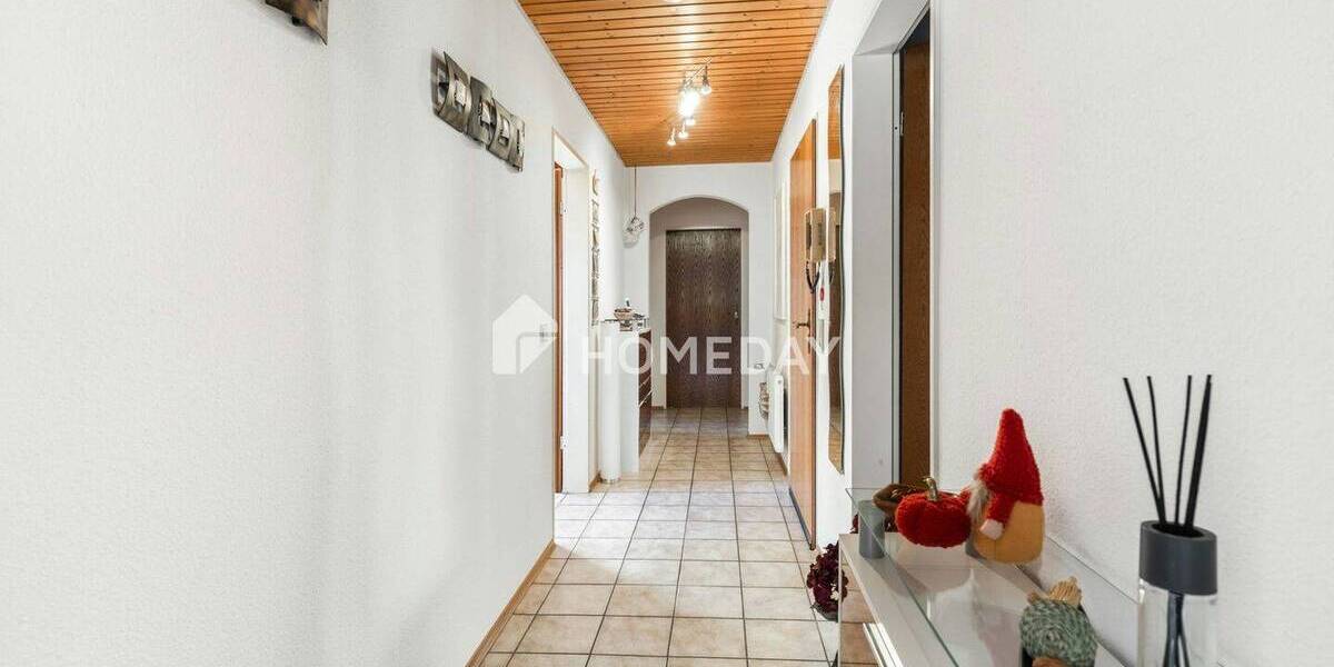 Einfamilienhaus Villingen-Schwenningen Marbach - 6 Zimmer, 200 m&sup2;, 540.000&euro; | Angebot:25690240