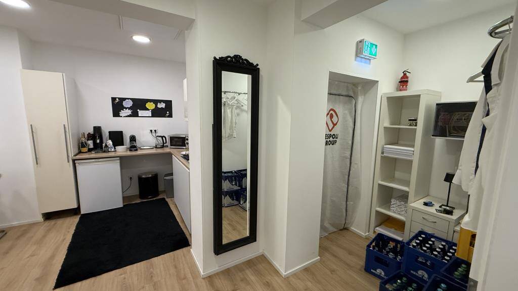 Gewerbeobjekt Villingen-Schwenningen Villingen - 3 Zimmer, 140 m&sup2;, 1.400&euro; | Angebot:25701111