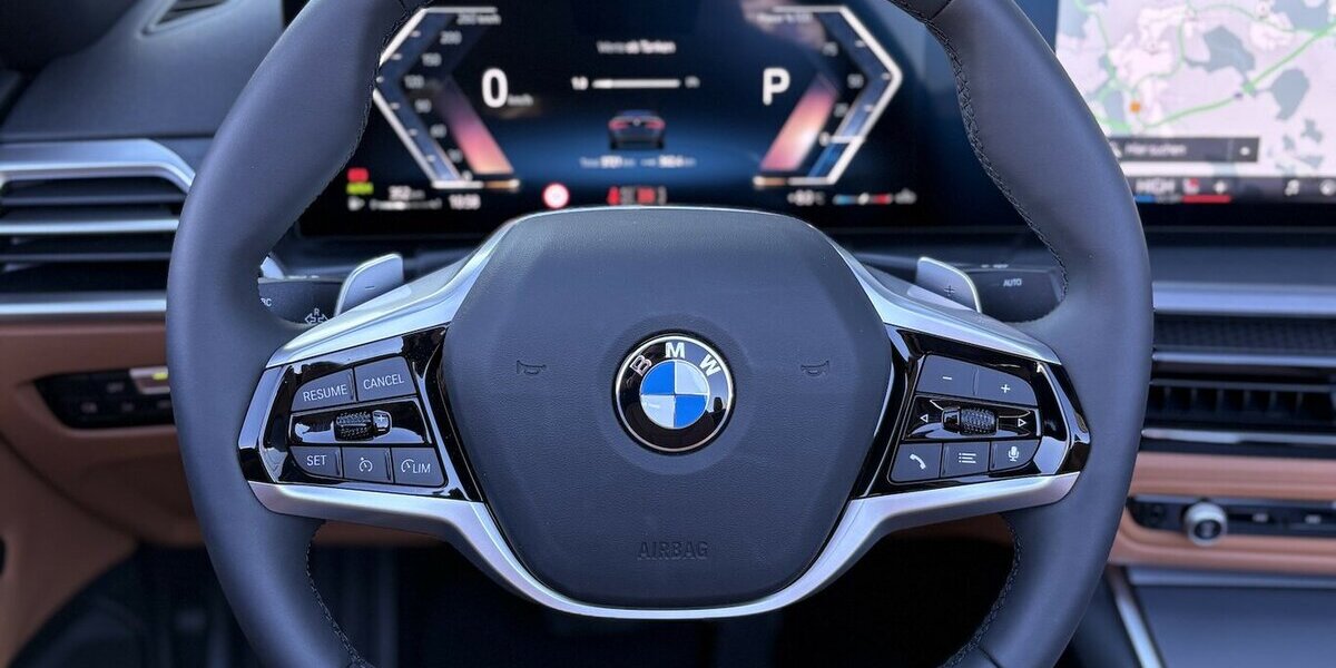 BMW 420i Cabrio 360°/MEMORY/LENKHZ/DAB/NAVI/1.HAND 3.721 km 49.900 &euro; Villingen-Schwenningen 78054