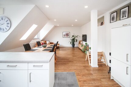 Modernisierte 4-Zimmer-Wohnung mit Einbauküche in Oberndorf a. N. - Wohnung Oberndorf | Angebot:27095832