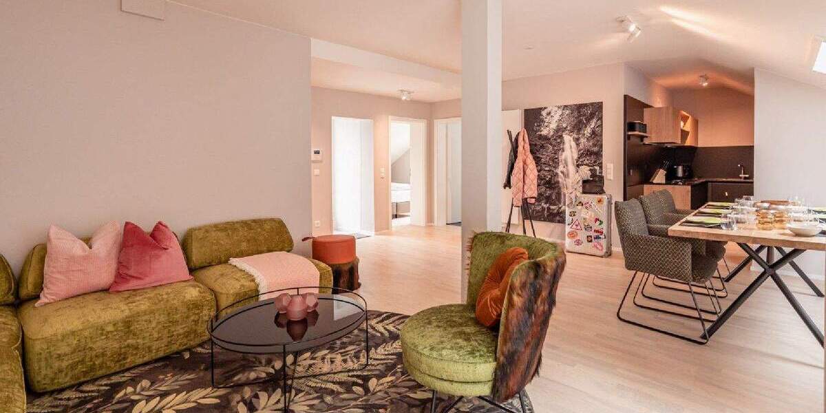 Etagenwohnung Titisee-Neustadt Titisee - 4 Zimmer, 98 m&sup2;, 499.900&euro; | Angebot:25726485