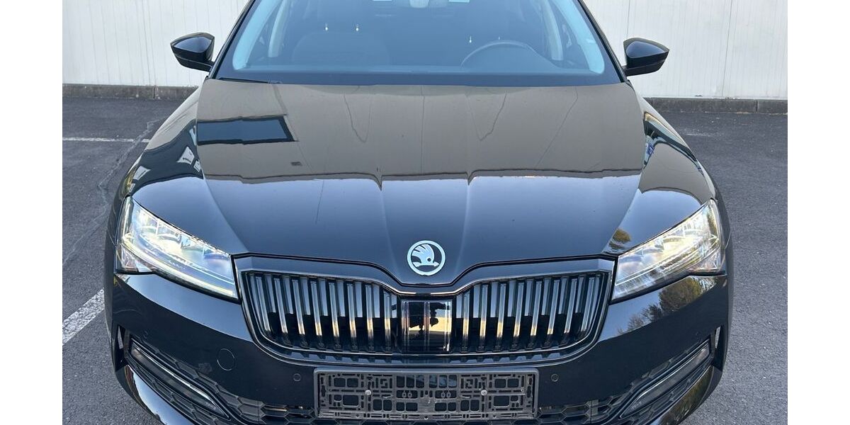 Skoda Superb 150.000 km 17.000 &euro; rottweil 78628