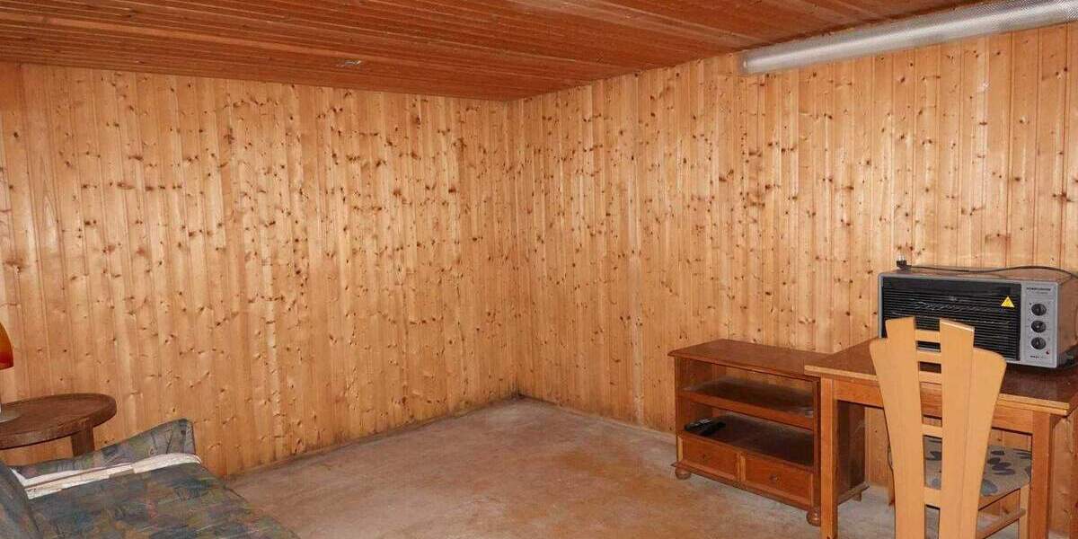 Mehrfamilienhaus, Wohnhaus Sankt Georgen im Schwarzwald Stadtgebiet - 1 Zimmer, 360 m&sup2;, 389.000&euro; | Angebot:25684280