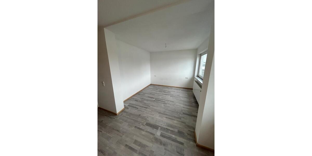 Etagenwohnung Villingen-Schwenningen Schwenningen - 1 Zimmer, 24 m&sup2;, 600&euro; | Angebot:26532917