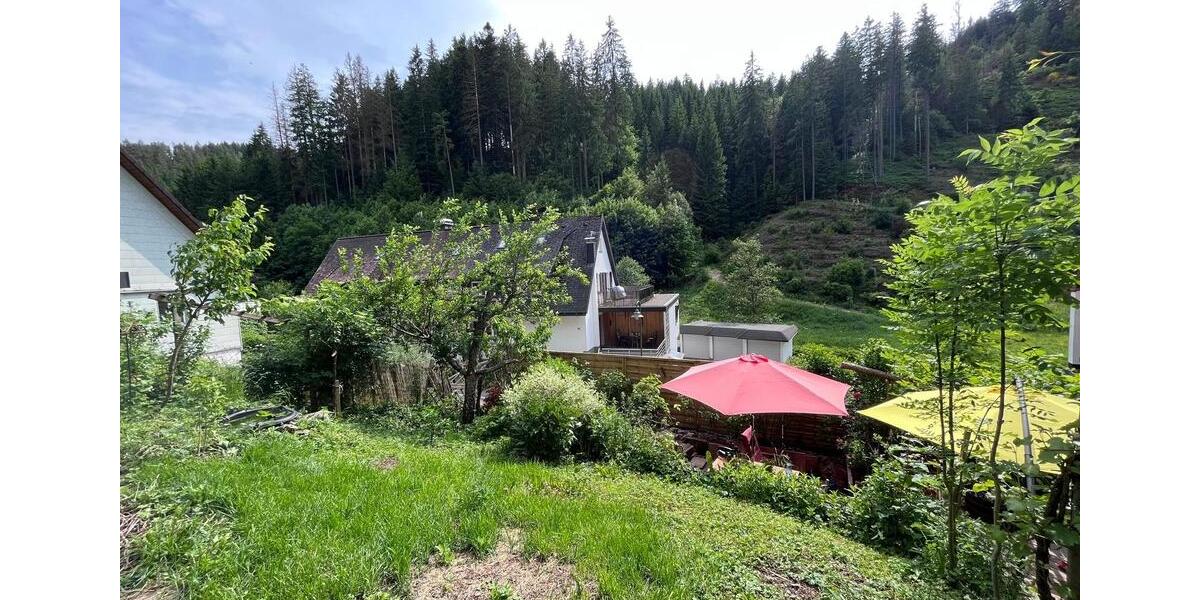 Einfamilienhaus Triberg im Schwarzwald - 4 Zimmer, 160 m&sup2;, 275.000&euro; | Angebot:25838539