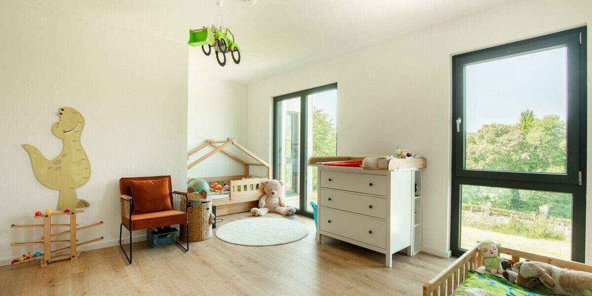 Einfamilienhaus Friedenweiler / Rötenbach Rötenbach - 7 Zimmer, 194 m&sup2;, 825.000&euro; | Angebot:25772009