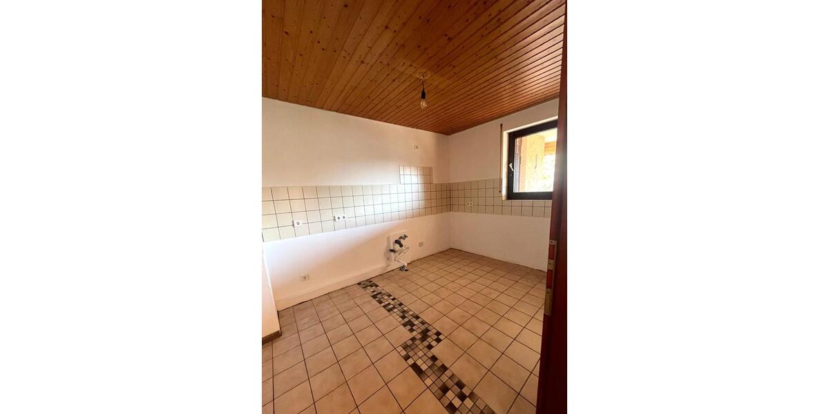 Etagenwohnung Rottweil - 3.5 Zimmer, 86 m&sup2;, 219.000&euro; | Angebot:27088375