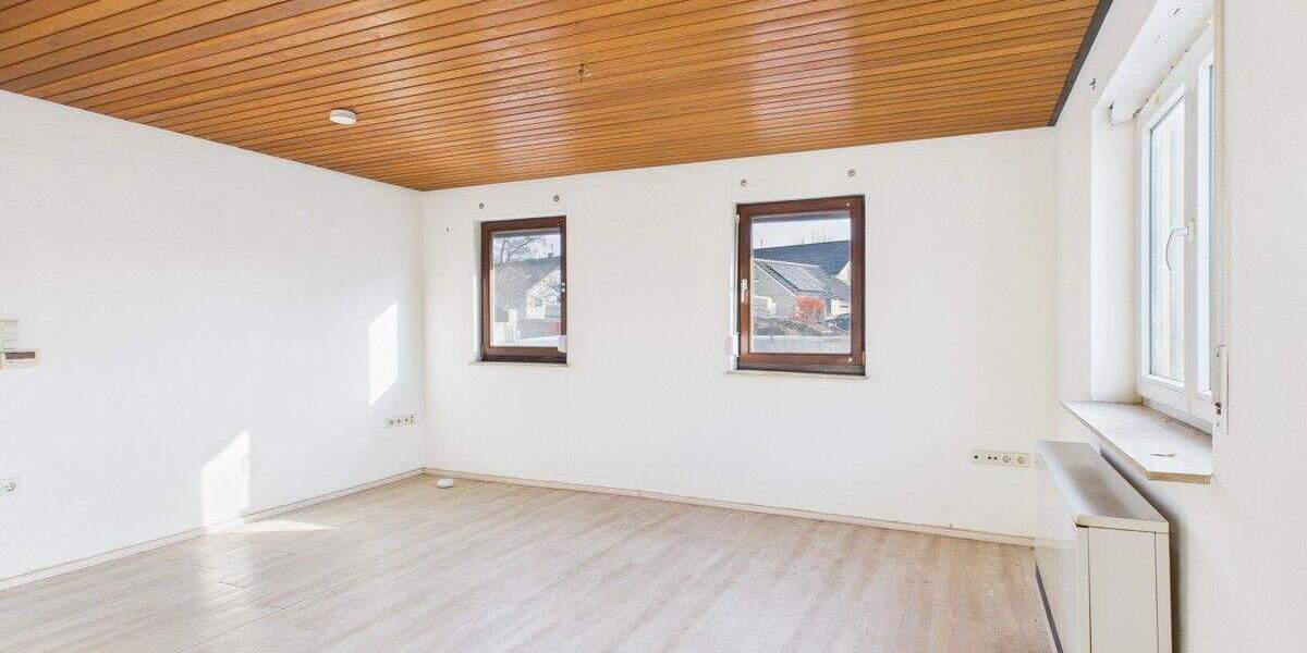 Einfamilienhaus Dunningen Seedorf - 4 Zimmer, 153 m&sup2;, 169.000&euro; | Angebot:25683393