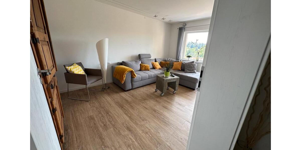 Etagenwohnung Villingen-Schwenningen Schwenningen - 2 Zimmer, 58 m&sup2;, 1.190&euro; | Angebot:25414400