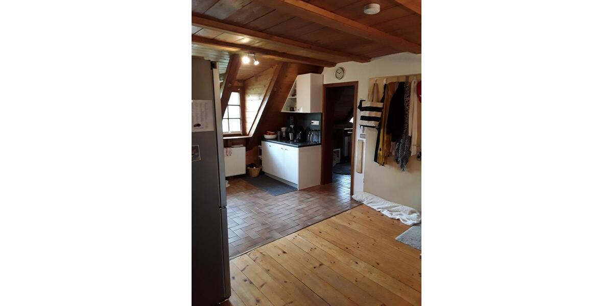 Dachgeschoßwohnung Bad Dürrheim - 2.5 Zimmer, 68 m&sup2;, 570&euro; | Angebot:25941975