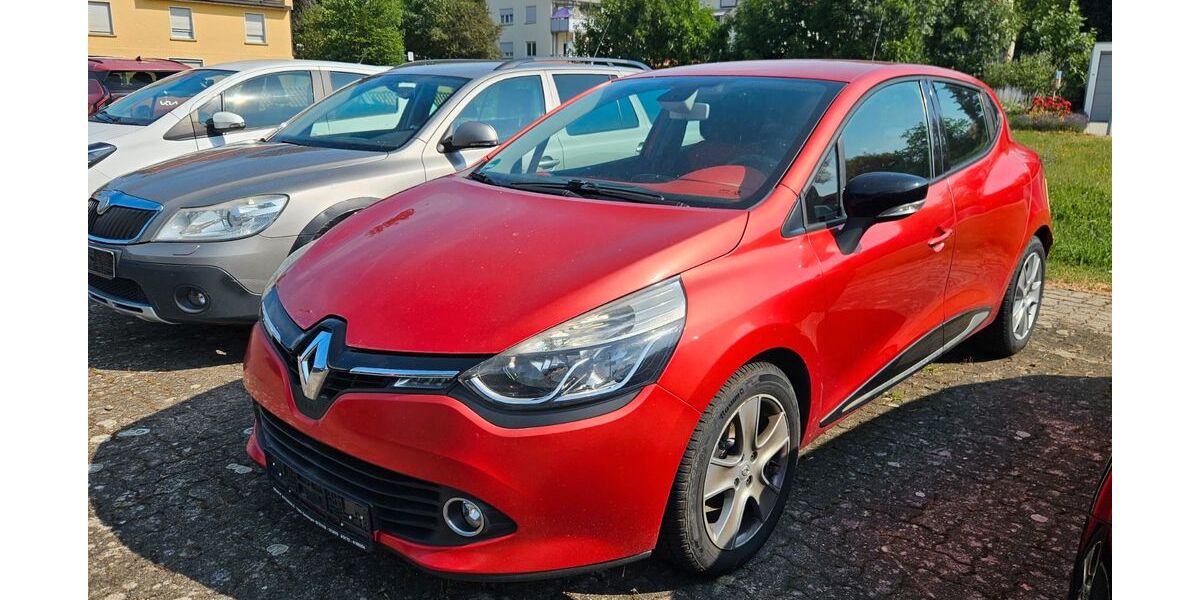 Renault Clio 121.000 km 4.450 &euro; Aldingen 78554