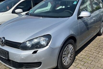 VW Golf 267.000 km 2.700 &euro; Villingen 78050