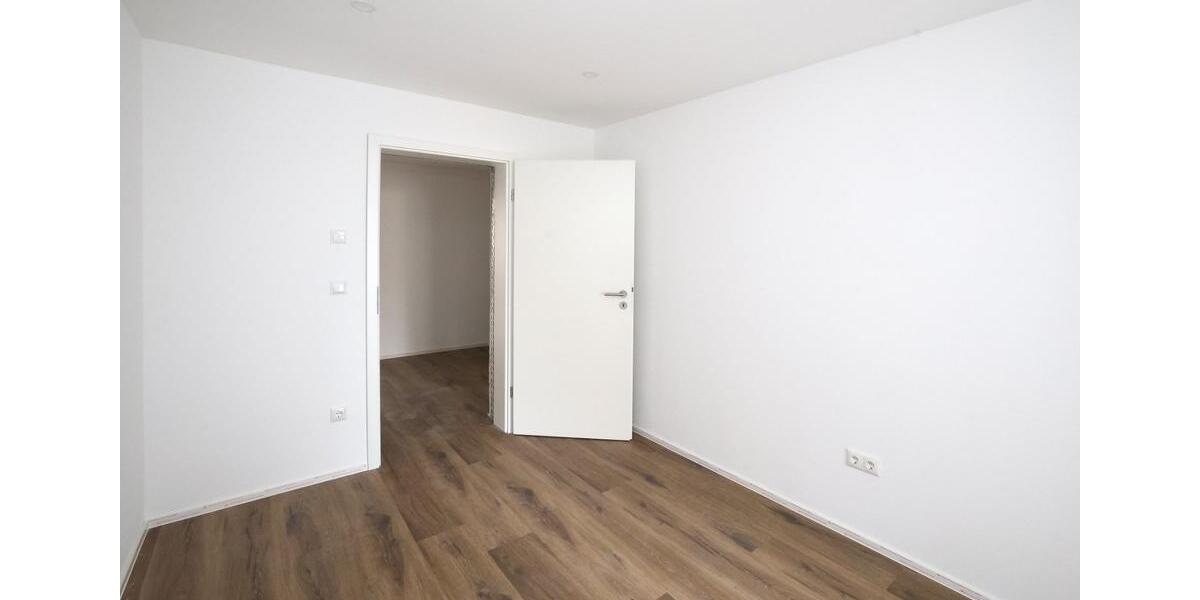 Etagenwohnung Tuttlingen - 3 Zimmer, 90 m&sup2;, 950&euro; | Angebot:25856651