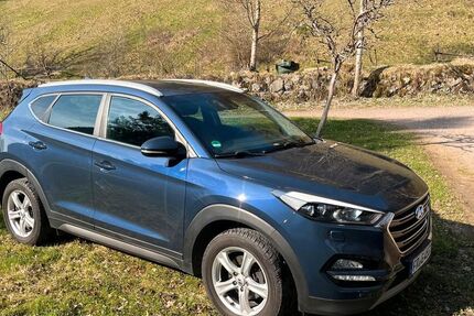 Hyundai TUCSON 155.000 km 13.100 &euro; Titisee 79822