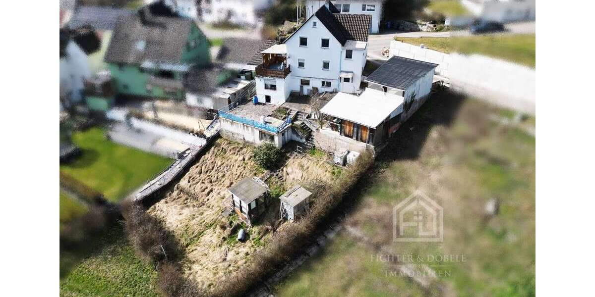 Einfamilienhaus Rottweil - 6.5 Zimmer, 100 m&sup2;, 185.000&euro; | Angebot:25472284