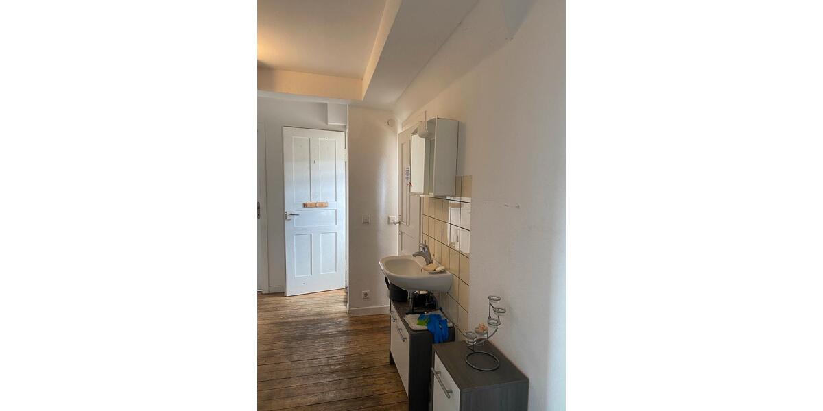 Etagenwohnung Villingen-Schwenningen Schwenningen - 1 Zimmer, 16 m&sup2;, 335&euro; | Angebot:24757314