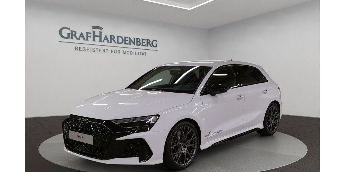 Audi RS3 2.907 km 68.480 &euro; Tuttlingen 78532