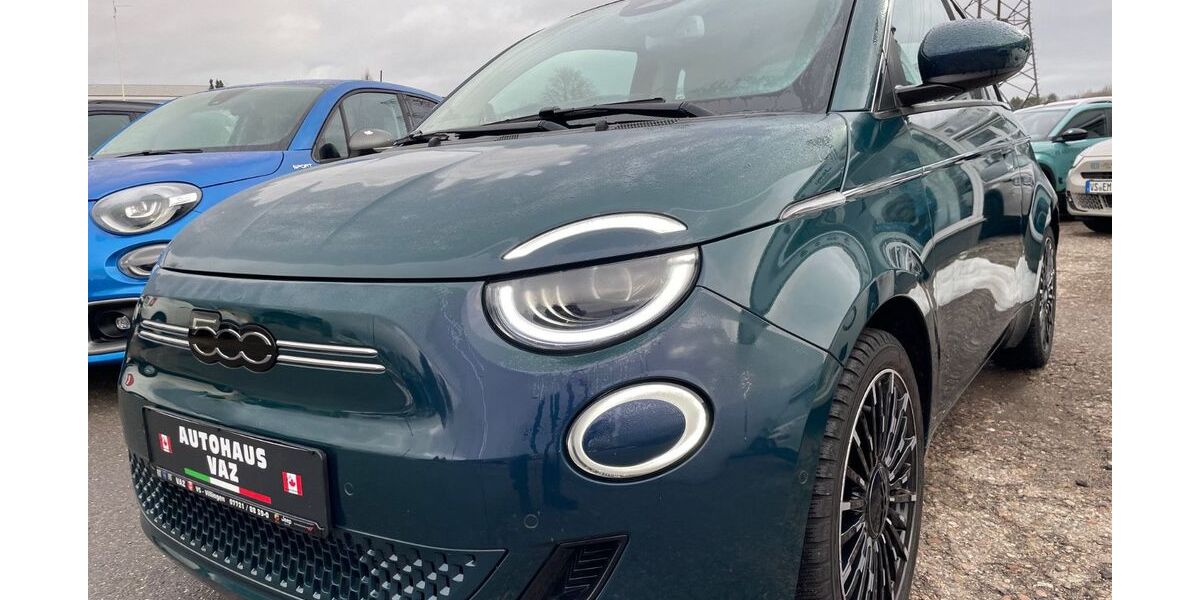 Fiat 500e 36.200 km 22.990 &euro; Villingen-Schwenningen 78052