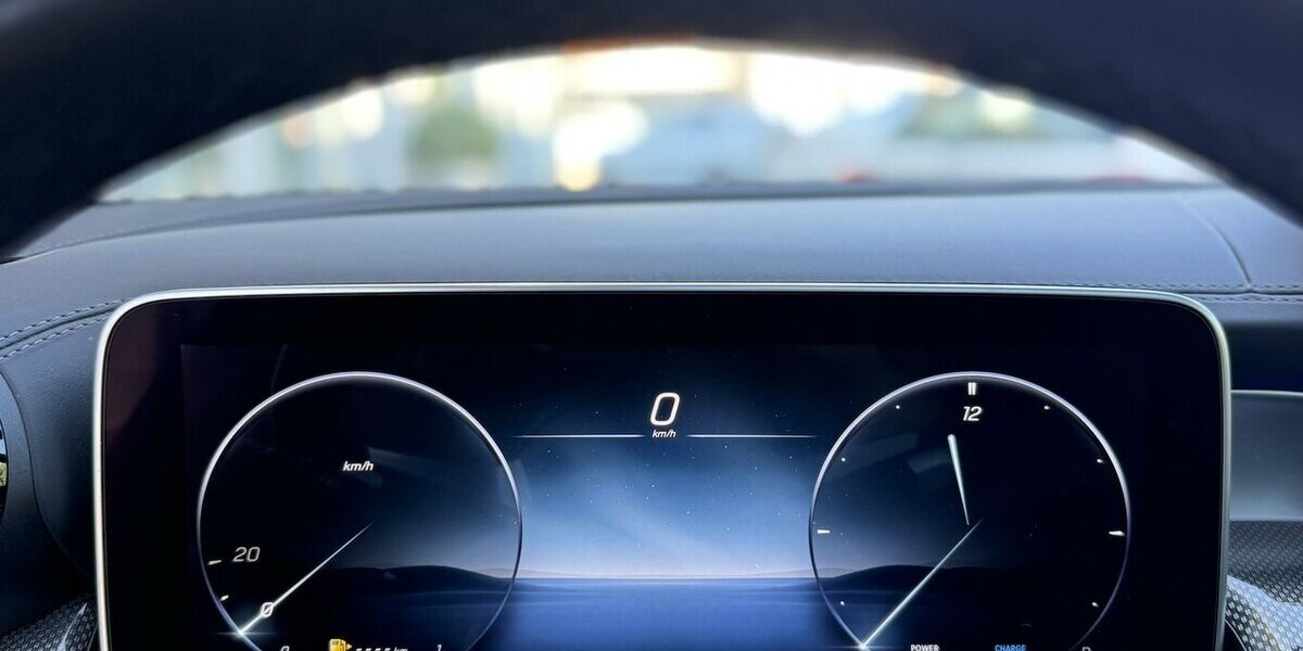 Mercedes-Benz GLC 300 d AMG/PANORAMA/4-MATIC/NAVI/MBUX/1.HAND 39.620 km 52.900 &euro; Villingen-Schwenningen 78054