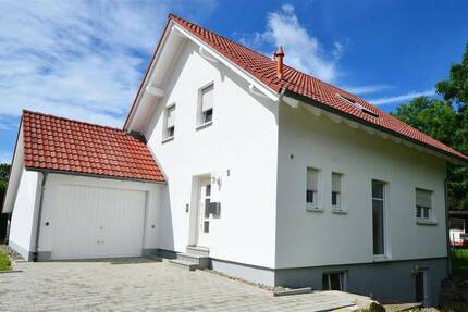 Haus Rottweil -Neukirch Neukirch - 5 Zimmer, 143 m&sup2;, 572.000&euro; | Angebot:26570717