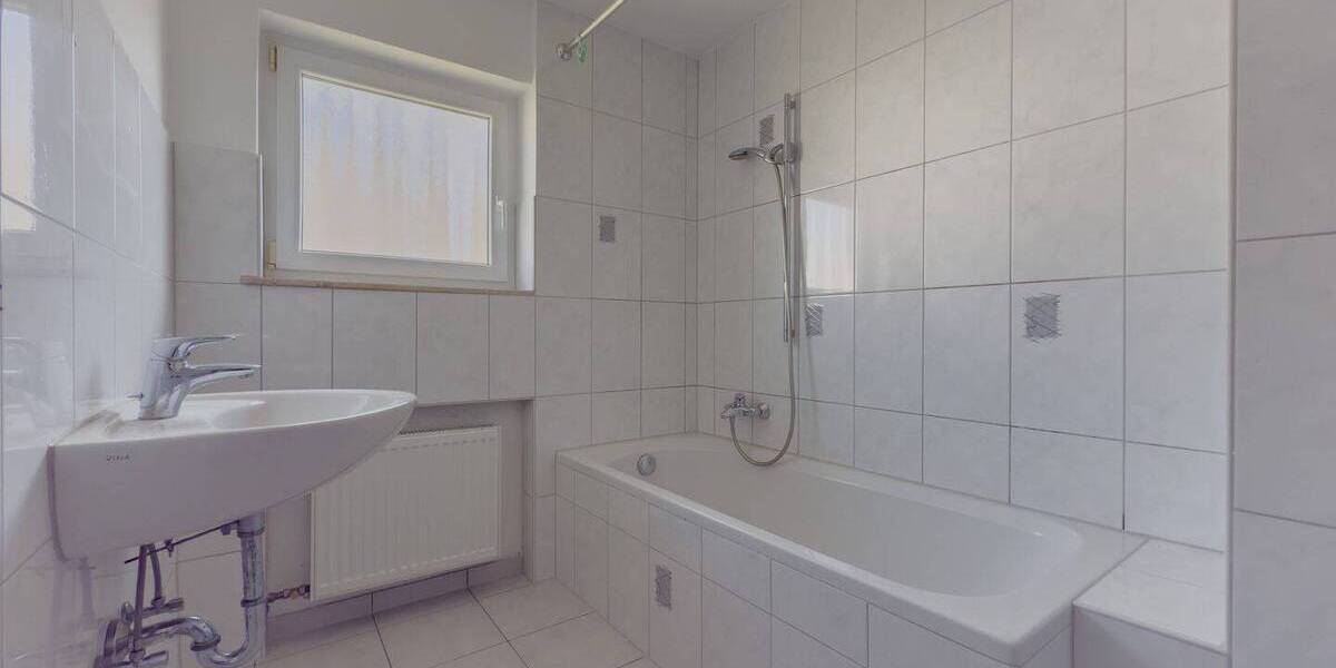 Mehrfamilienhaus, Wohnhaus Deißlingen - 7 Zimmer, 176 m&sup2;, 409.000&euro; | Angebot:25691602