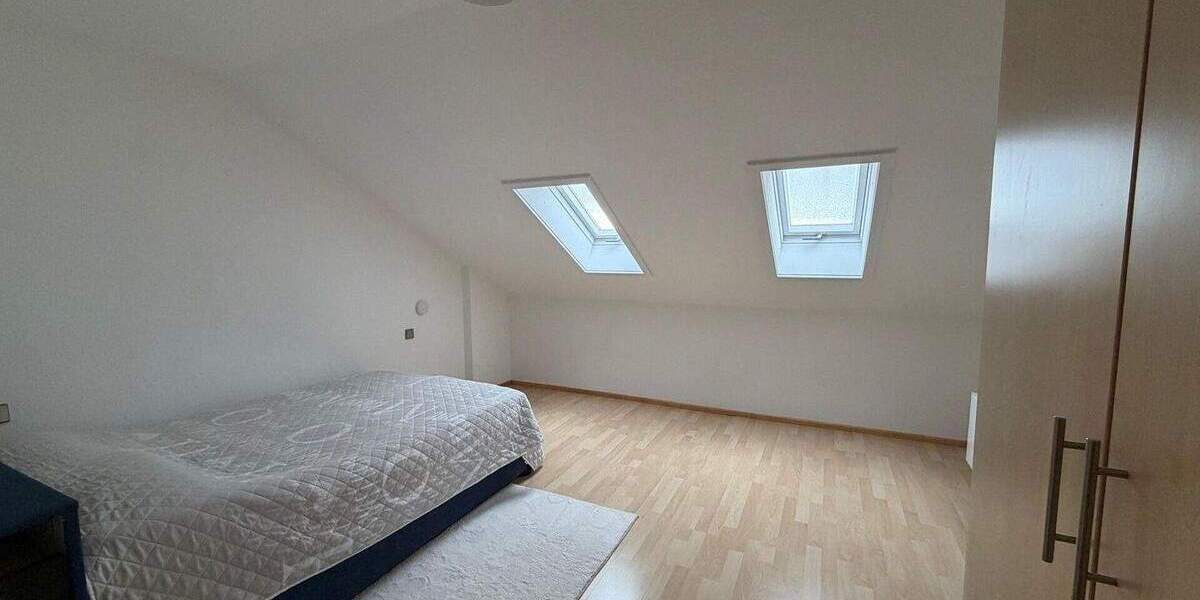 Etagenwohnung Villingen-Schwenningen Villingen - 2 Zimmer, 70 m&sup2;, 199.000&euro; | Angebot:25735193